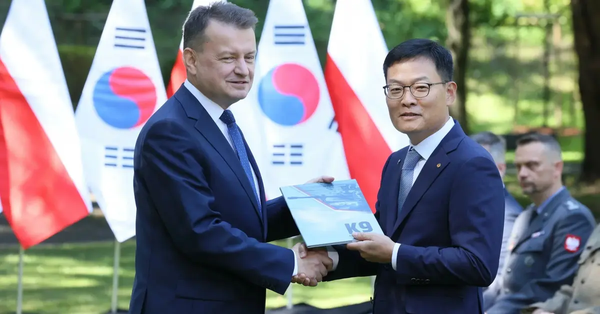 Główne zdjęcie - Minister Błaszczak na zakupach. Do Polski trafi mnóstwo koreańskiej broni