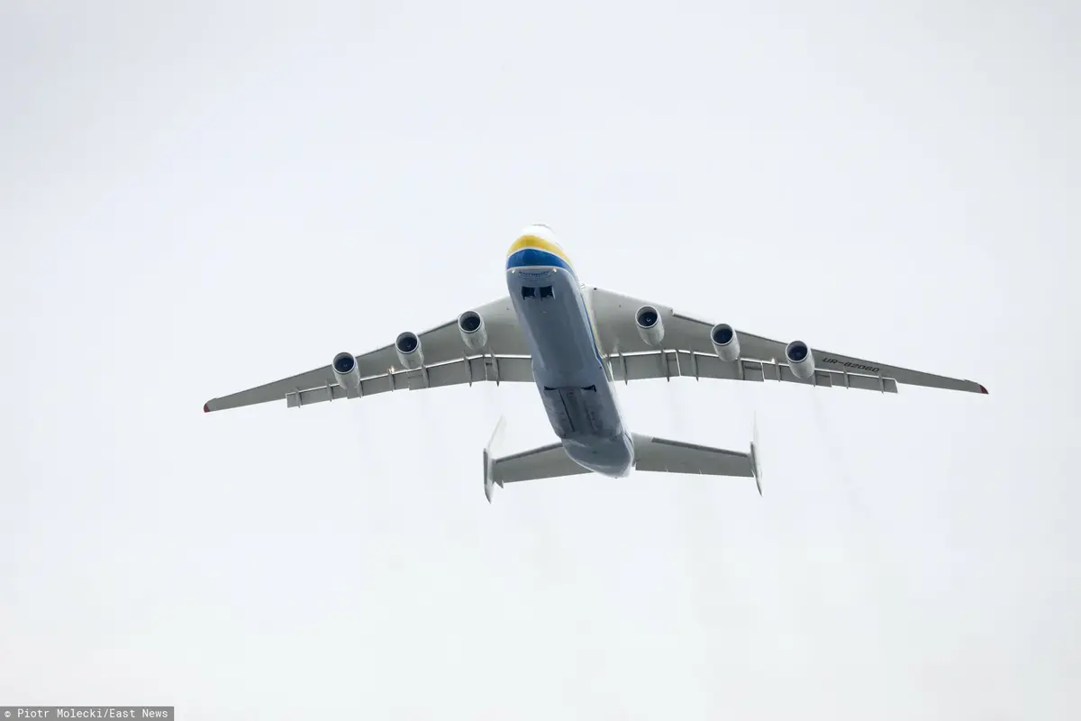 Antonov AN-225 