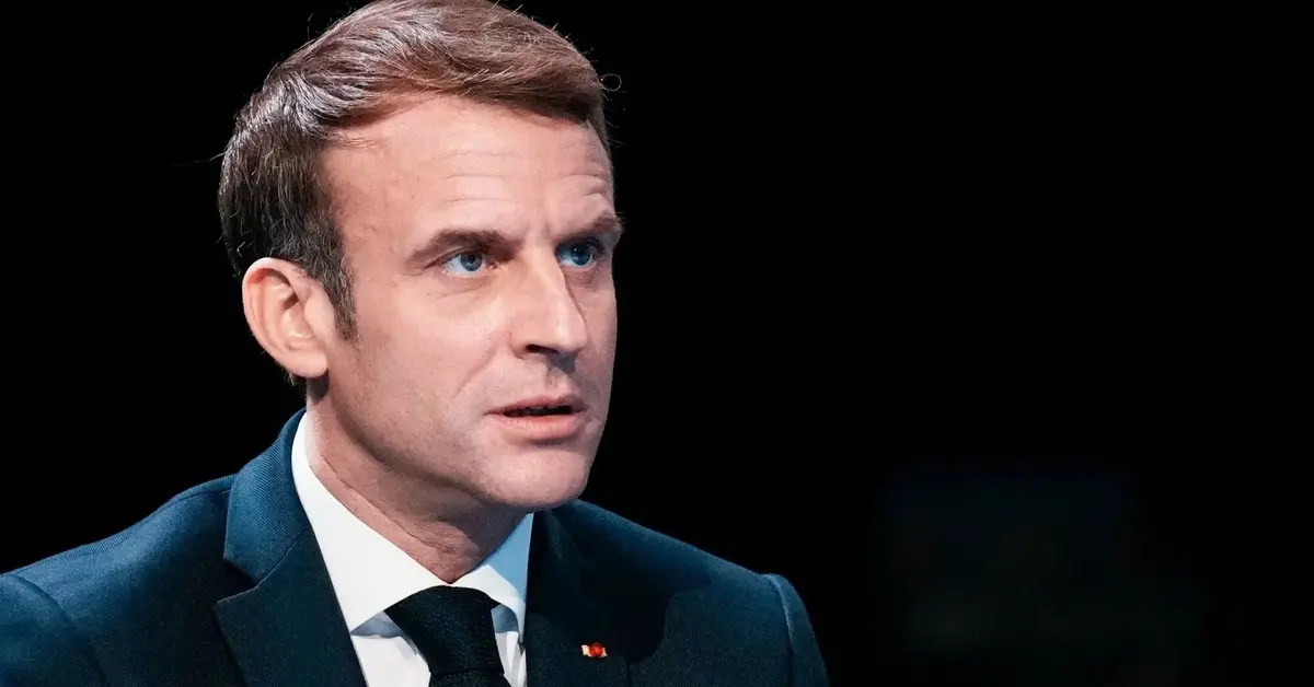 Główne zdjęcie - Retoryka Kremla się zaostrza. Emmanuel Macron został upokorzony 