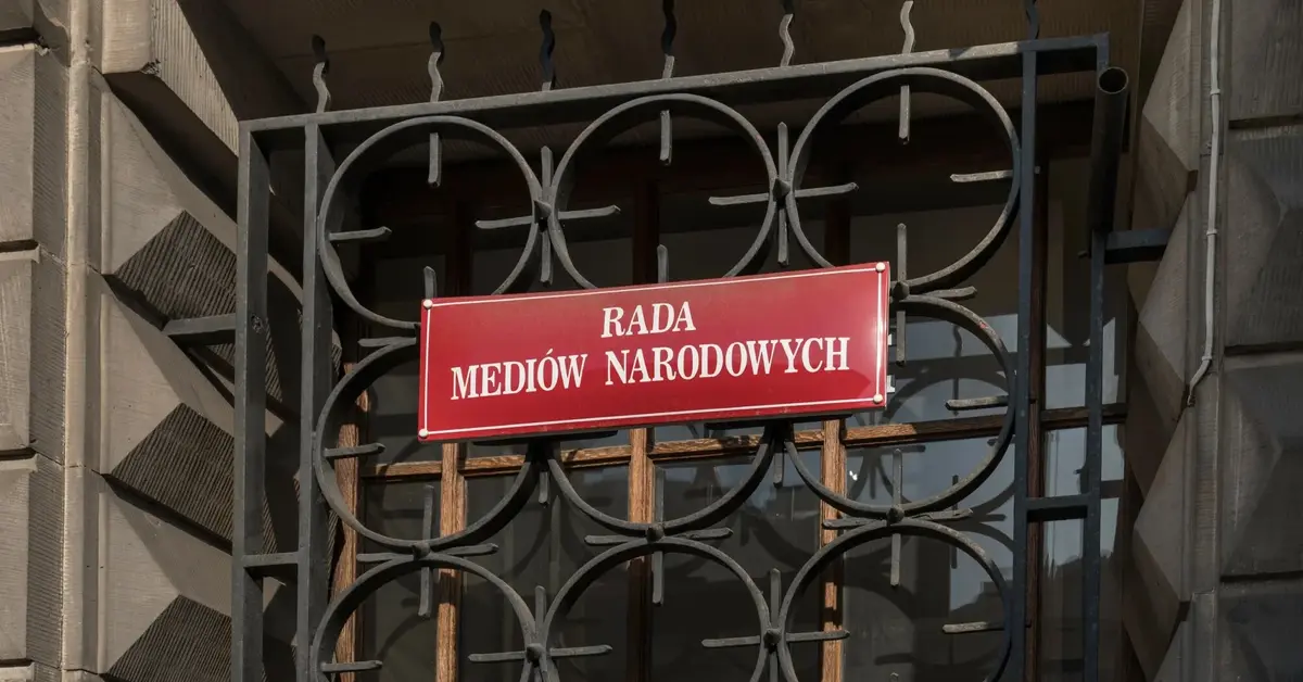 Tablica Rady Mediów Narodowych