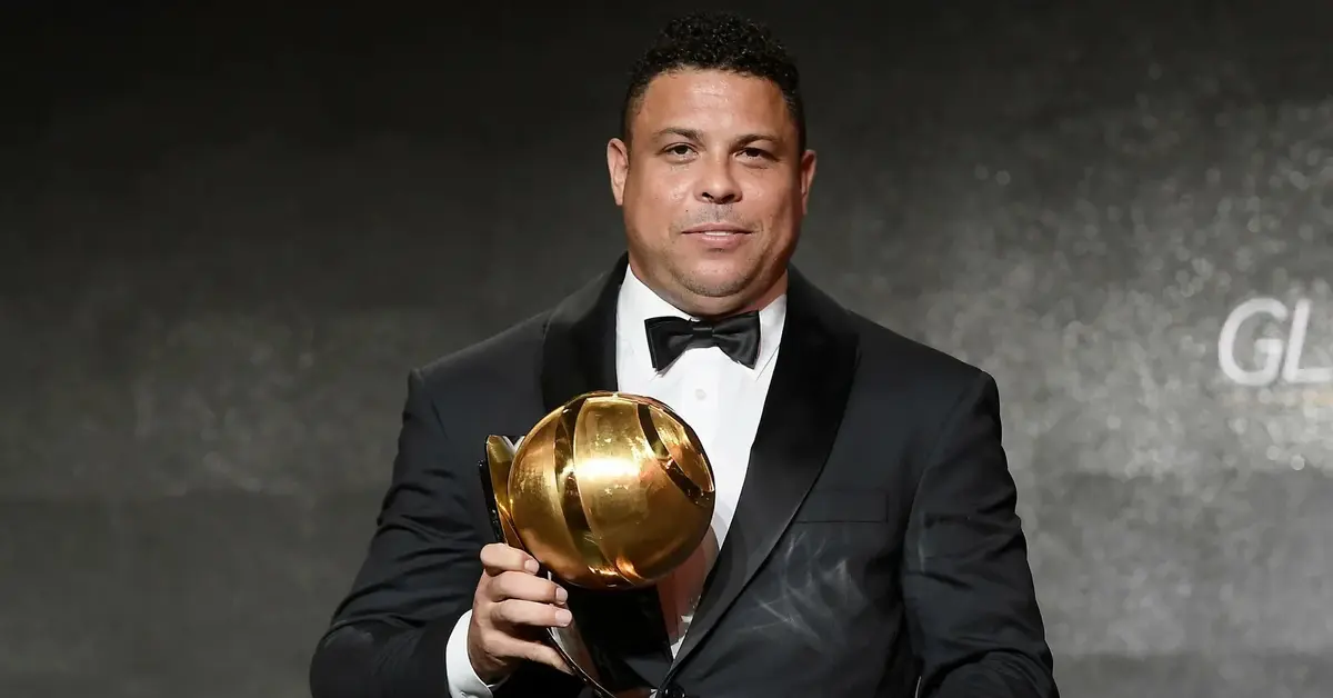 Ronaldo Nazario de Lima ze Złotą Piłką