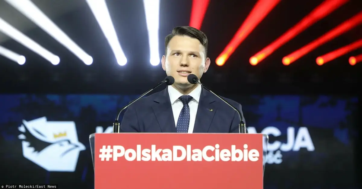 Sławomir Mentzen podczas konwencji programowej Konfederacji Wolność i Niepodległość