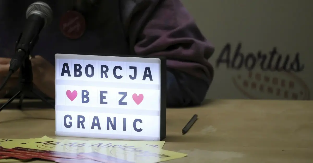 napis "Aborcja bez Granic"