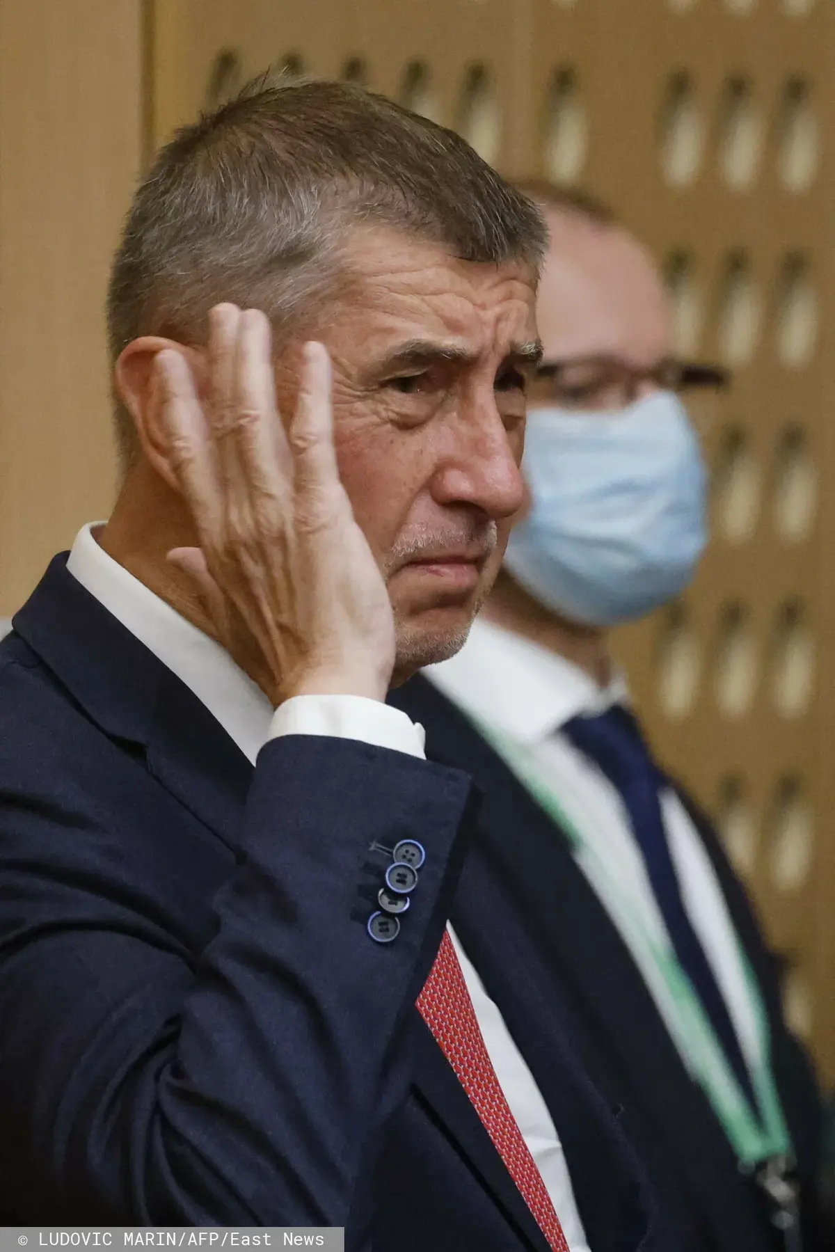 Andrej Babisz w czasie konferencji prasowej