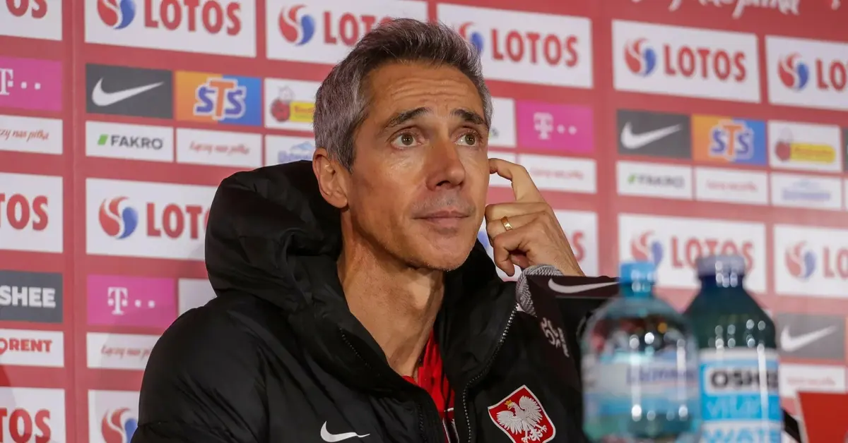 Paulo Sousa w czasie konferencji prasowej