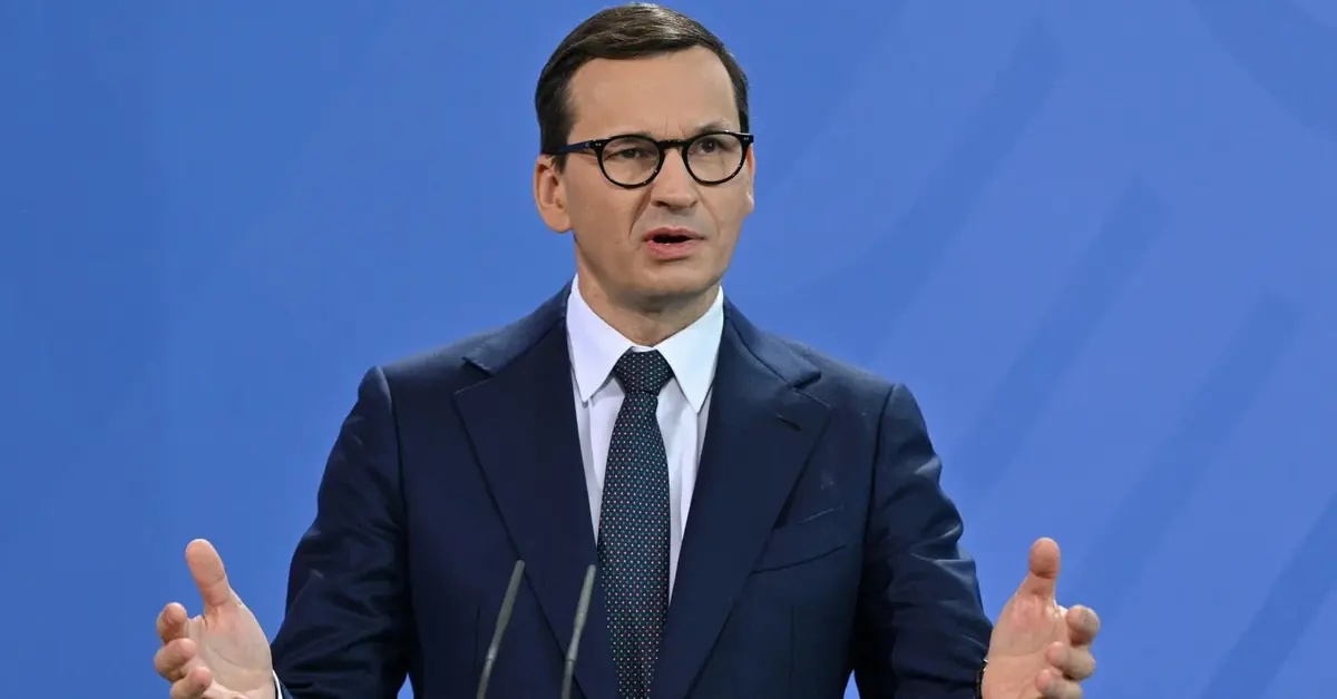 Mateusz Morawiecki przemawiający w czasie konferencji prasowej 