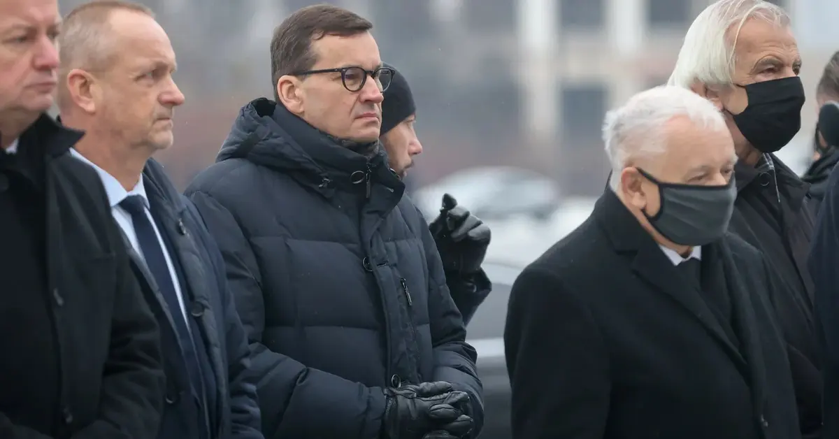 Członkowie PiS na rocznicy katastrofy smoleńskiej