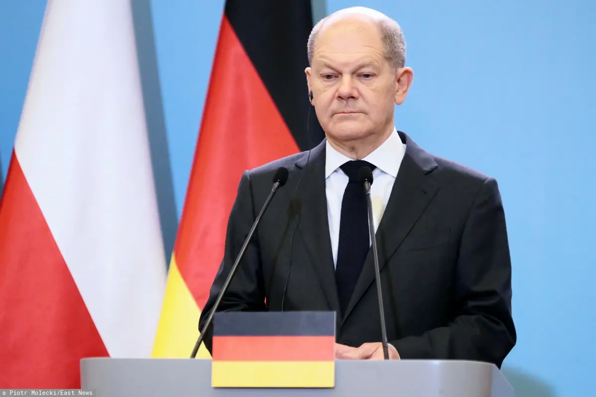 Olaf Scholz podczas spotkania z premierem RP Mateuszem Morawieckim w Warszawie