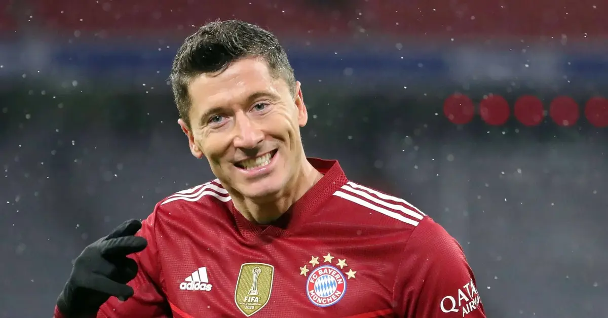 Główne zdjęcie - Robert Lewandowski — wiek, Instagram, kariera. Wszystko, co warto wiedzieć o jednym z najlepszych napastników na świecie