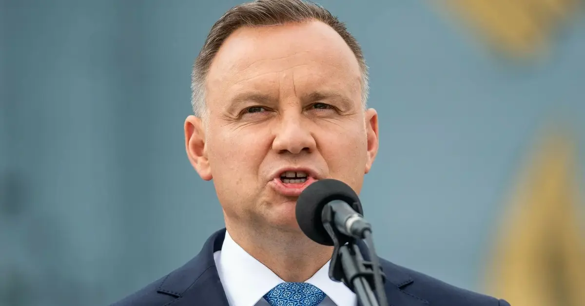 Główne zdjęcie - Wirtualna Polska: Duda jest wściekły. Nie pomoże partii rządzącej 