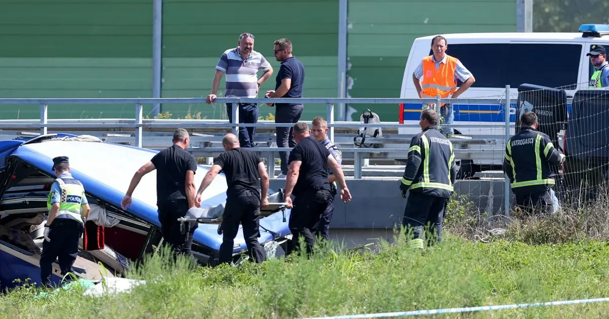 wypadek polskiego autokaru