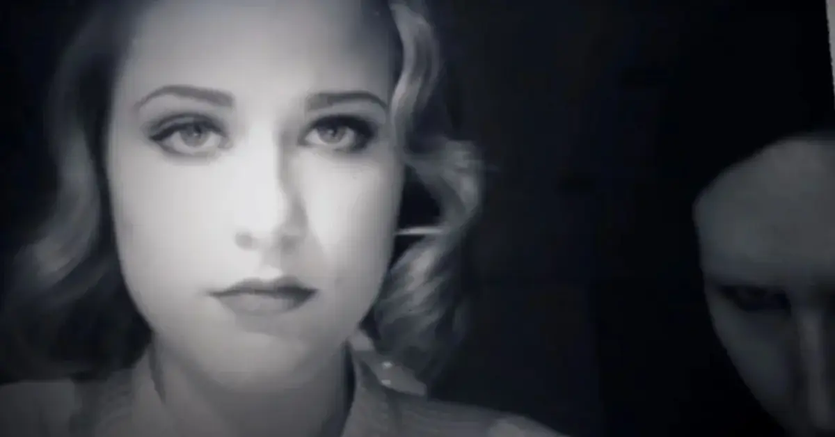 Kadr z filmu "Phoenix Rising": Evan Rachel Wood, Marilyn Manson