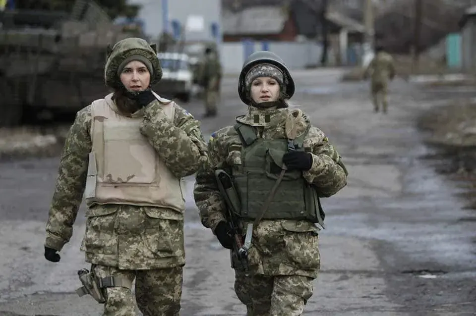 Piękne i młode Ukrainki walczą o wolność Ukrainy