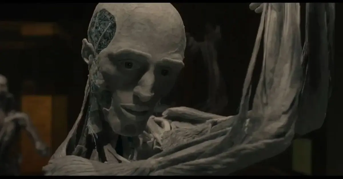 Szkielet androida z filmu "After Yang"