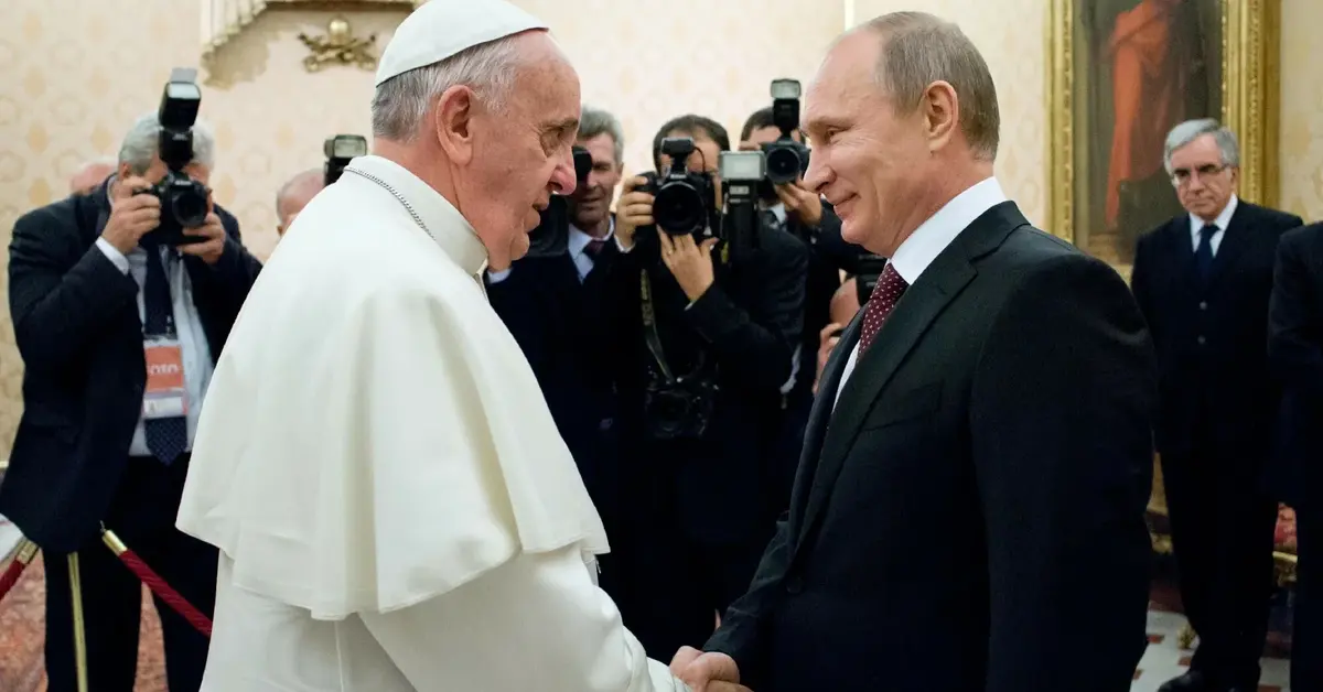 Główne zdjęcie - Papież Franciszek wyjaśnia, dlaczego nie nazwał Putina zbrodniarzem wojennym