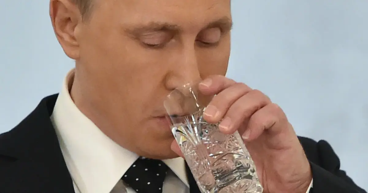 Główne zdjęcie - Władimir Putin jest niezadowolony. Jego urzędnicy piją coraz więcej