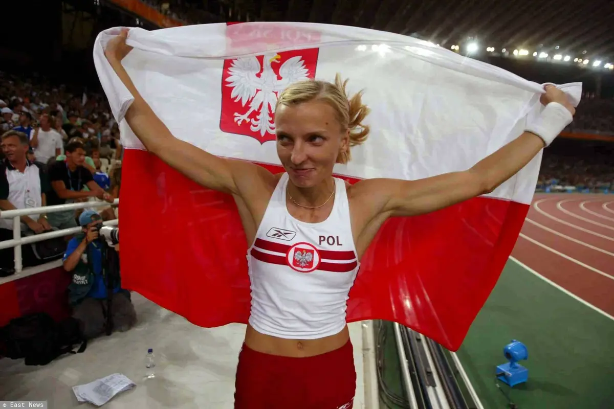 Polska z flagą biało-czerwoną