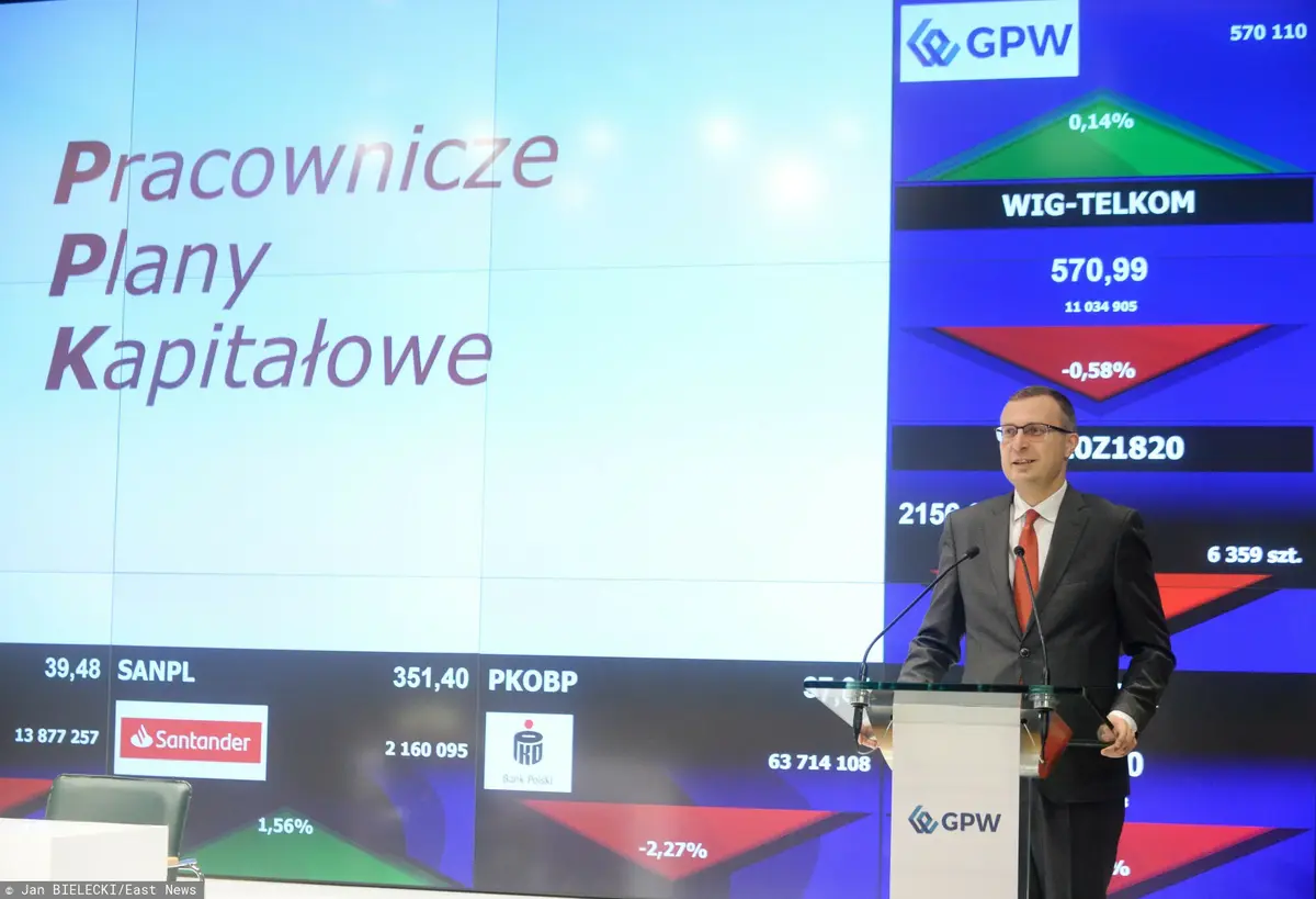 Prezydent Andrzej Duda podpisal w siedzibie Gieldy Papierow Wartosciowych S.A. Ustawe o Pracowniczych Planach Kapitalowych