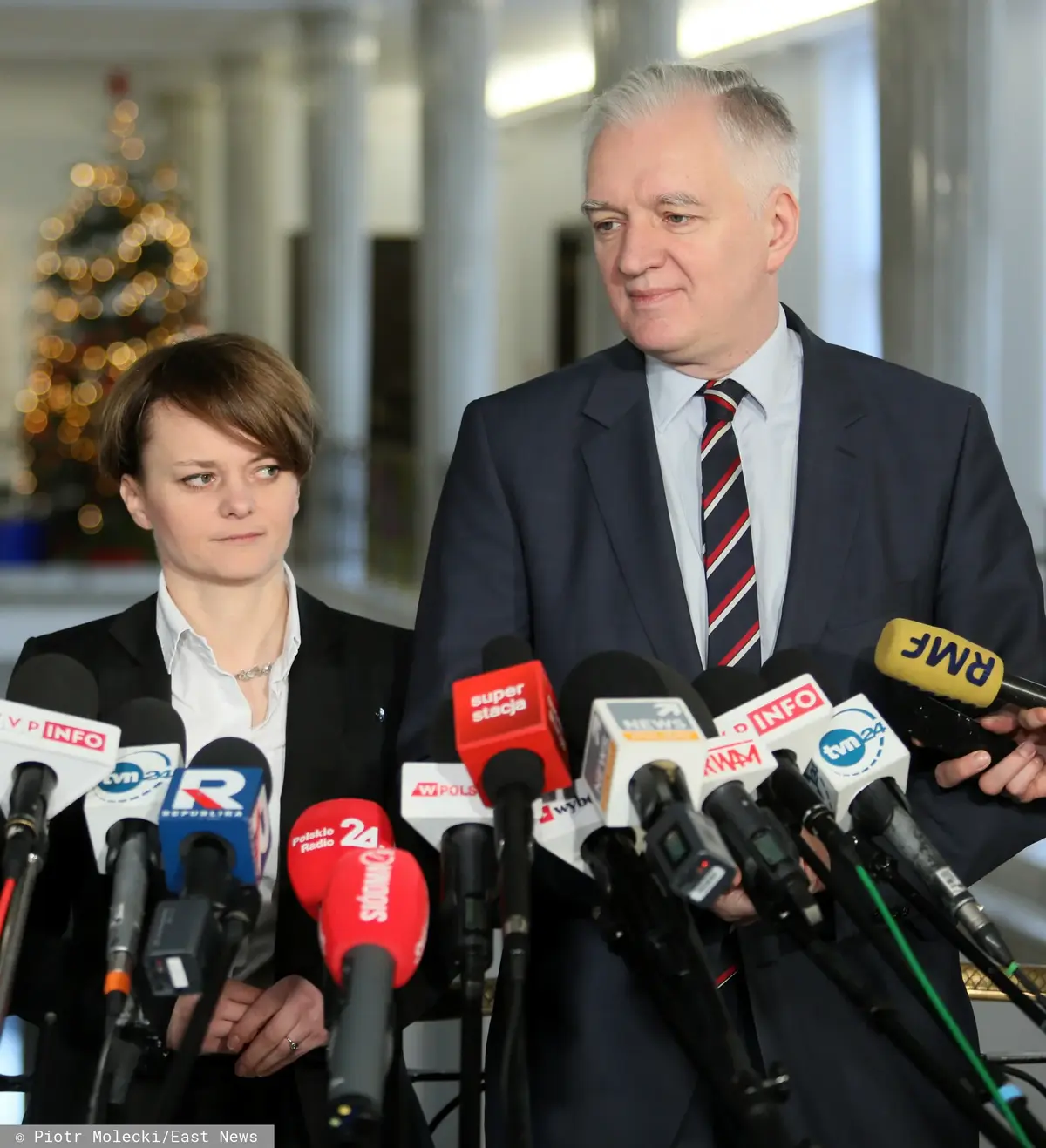 Jadwiga Emiliewicz i Jarosław Gowin podczas konferencji prasowej