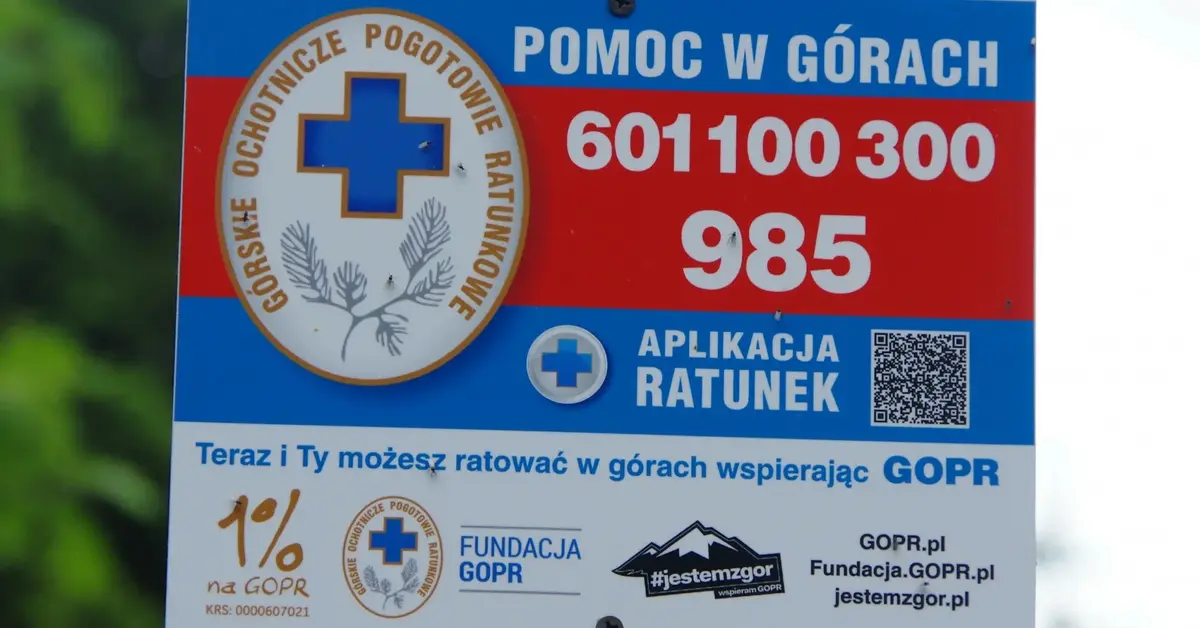 Tabliczka z numerem ratunkowym GOPR