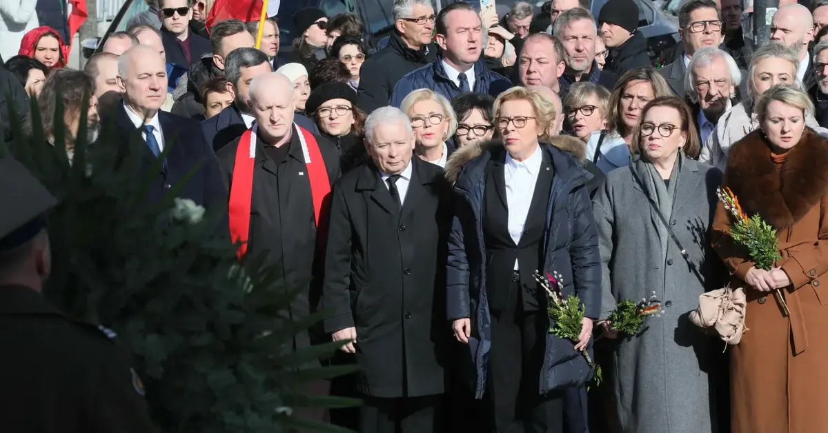 Główne zdjęcie - Kaczyński: Wiemy, co się stało w Smoleńsku