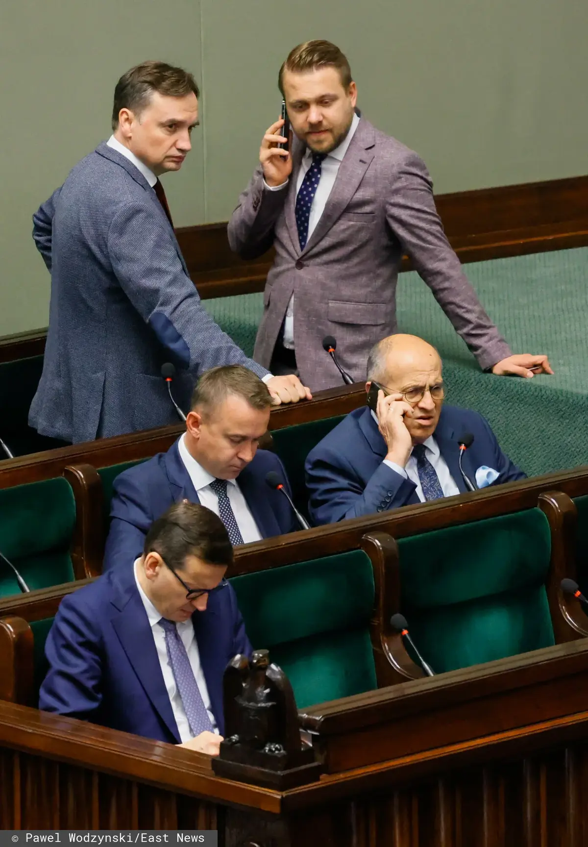 Mateusz Morawiecki i inni członkowie rządu