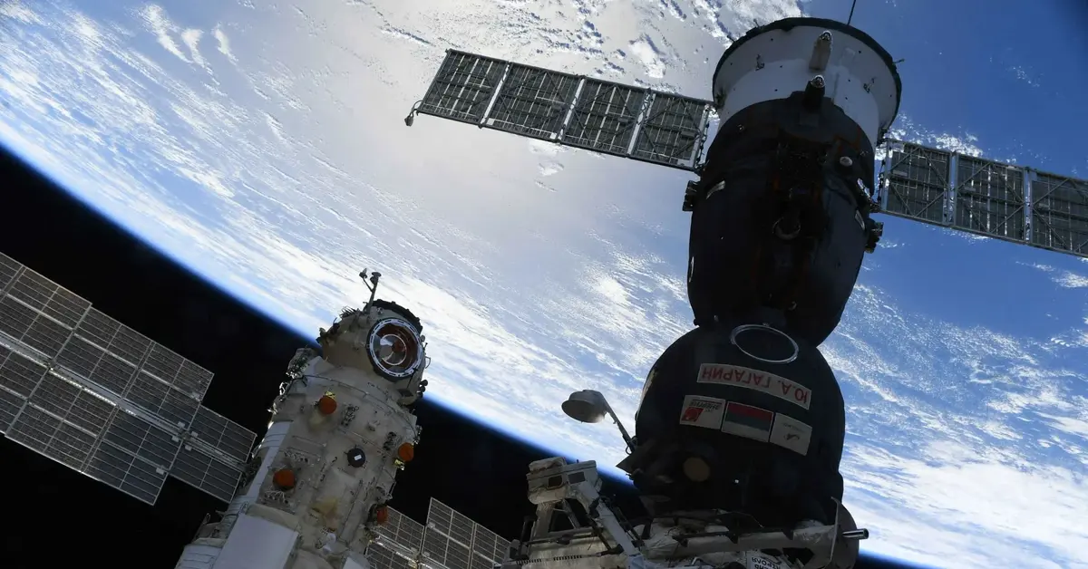 Główne zdjęcie - Rosja grozi rozbiciem Międzynarodowej Stacji Kosmicznej. Musk włącza się do akcji