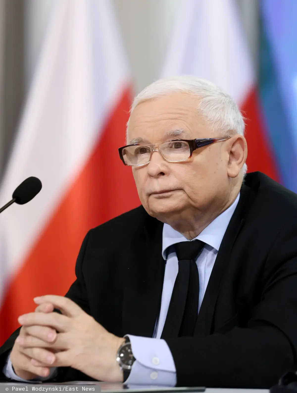 Jarosław Kaczyński przedstawia ustawę o obronie ojczyzny