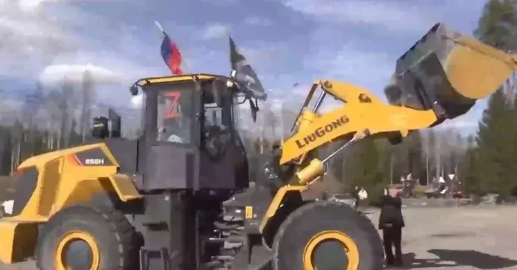 Główne zdjęcie - Z ostatniej chwili. Rosjanie grożą zniszczeniem cmentarza w Katyniu