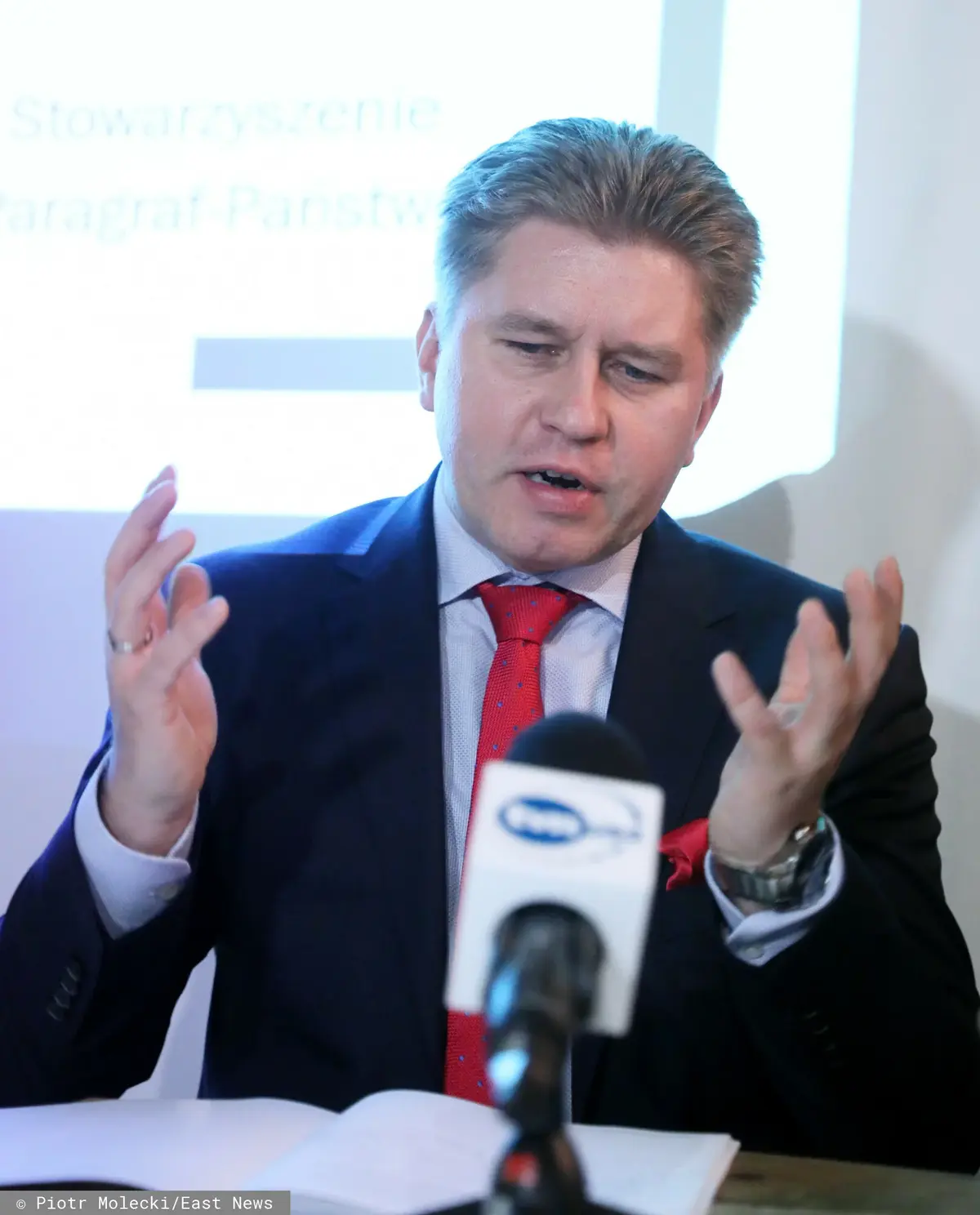 Marcin Matczak na prezentacji raportu