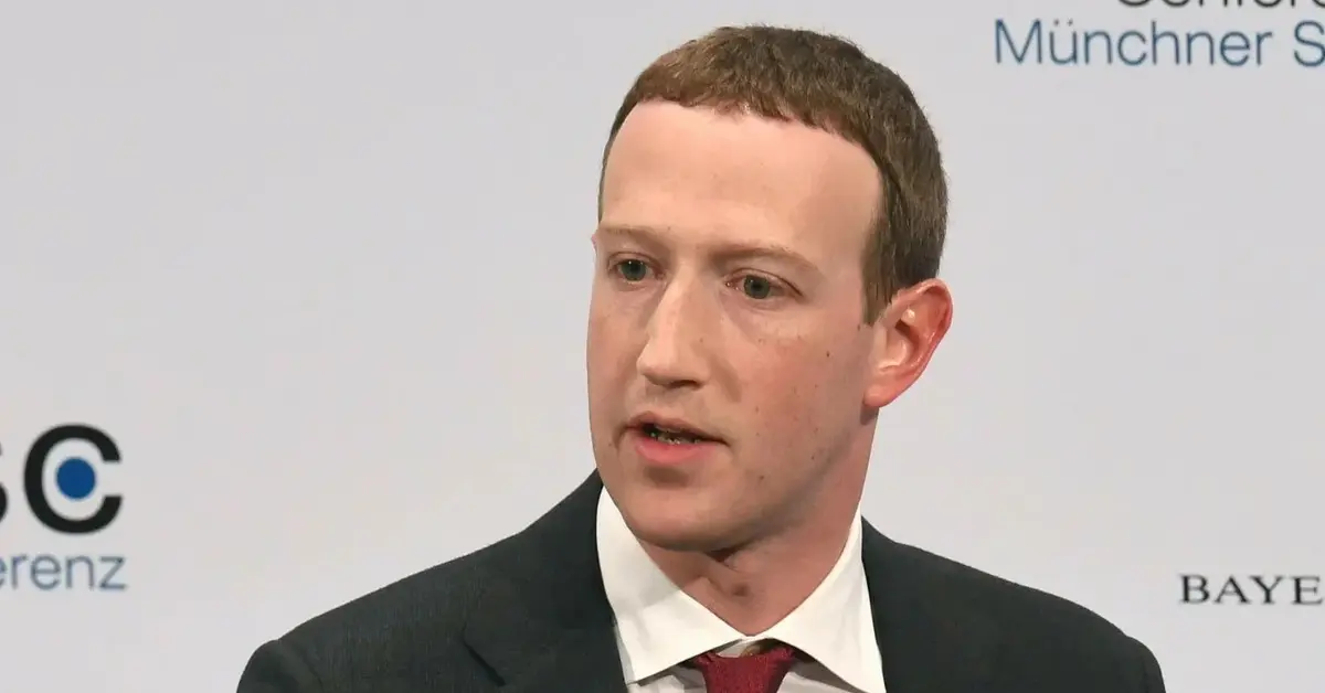 Mark Zuckerberg na konferencji prasowej