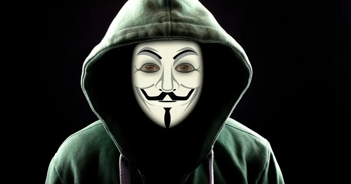 Główne zdjęcie - Hakerzy z Anonymous dostali się na Kreml i pomachali Putinowi: "Jesteśmy w środku"