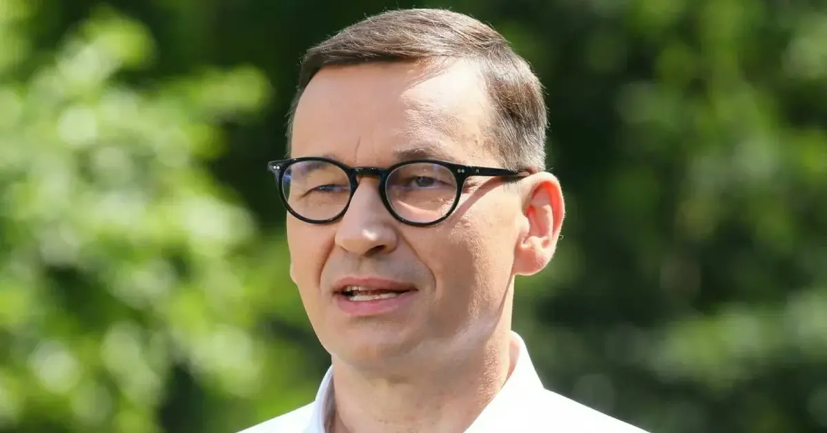 Mateusz Morawiecki przyjął trzecią dawkę szczepionki.