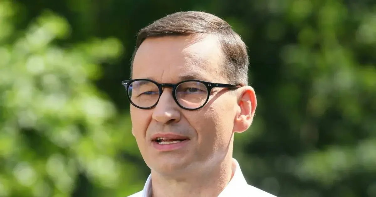 Mateusz Morawiecki przyjął trzecią dawkę szczepionki.