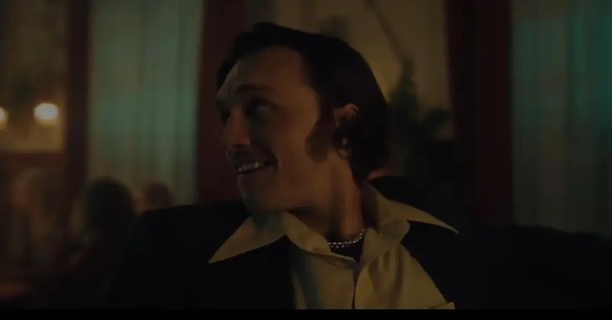 Zrzut ekranu z filmu "Jak pokochałam gangstera"