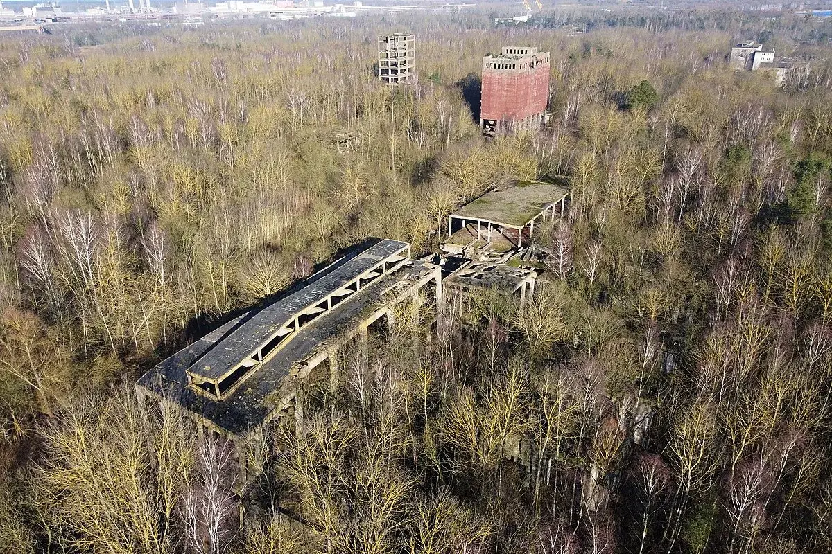 Fabryka benzyny w Policach