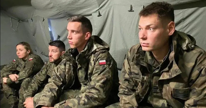 Paweł Wojciechowski i Patryk Dobek w mundurze