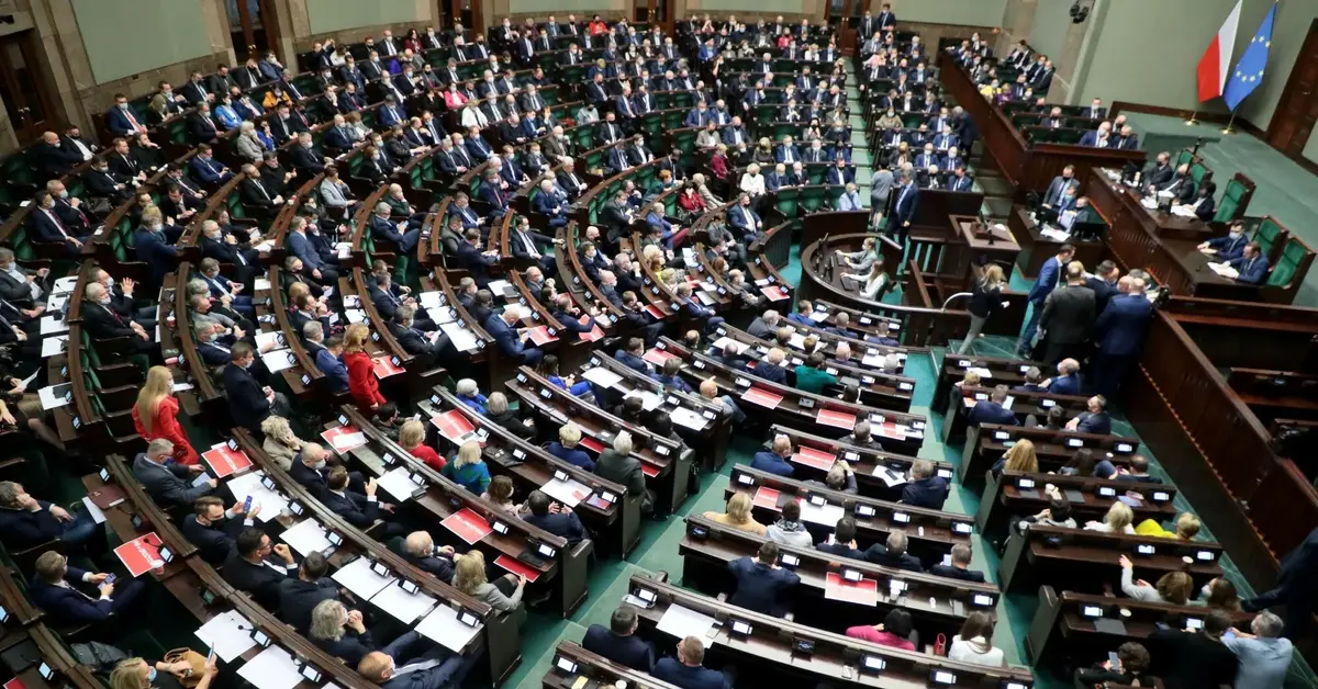 Główne zdjęcie - Sejm uchwalił budżet na 2022 rok