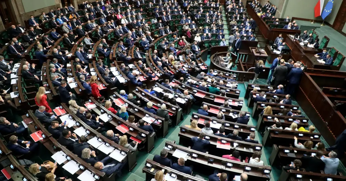 Główne zdjęcie - Sejm przyjął ustawę o pomocy dla przedsiębiorców znad Odry