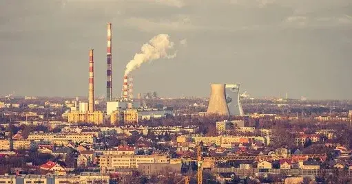 Widok na Kraków i elektrociepłownie 