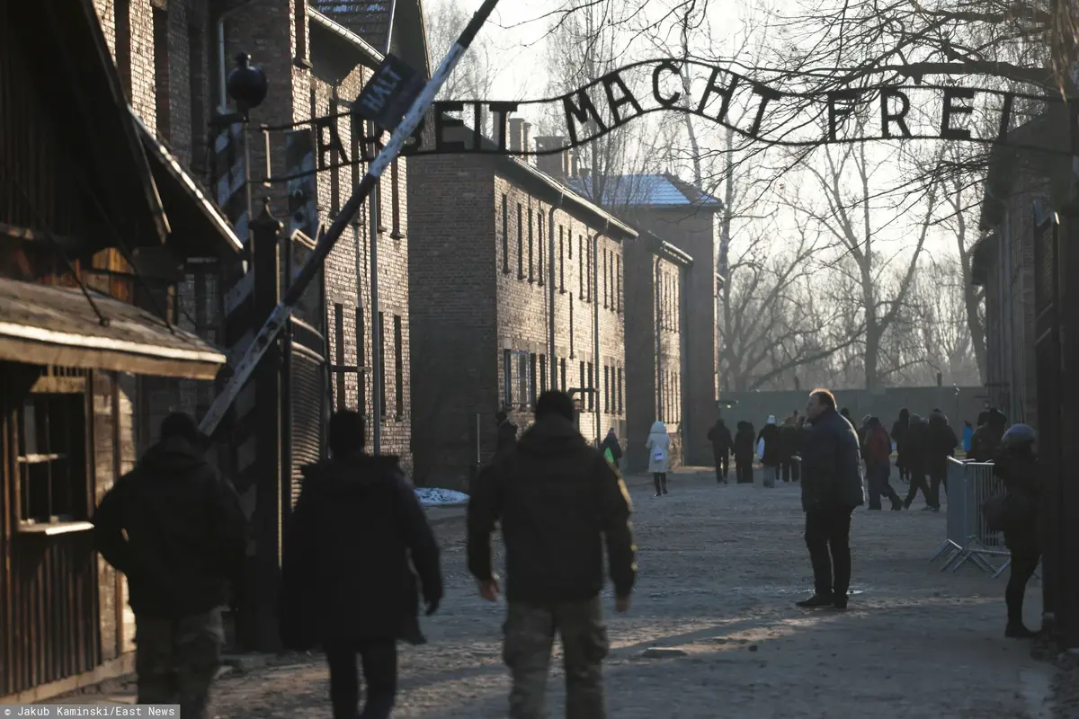 Brama główna w Auschwitz
