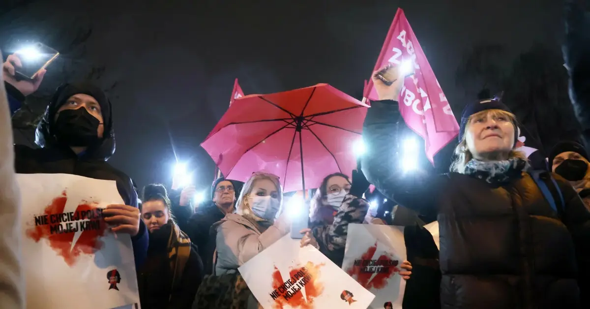 Główne zdjęcie - Rada Europy wzywa Polskę do zmiany prawa aborcyjnego